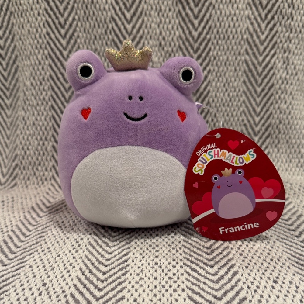Francine 2024 valentine’s Squishmallows Lavender Frog with Crown